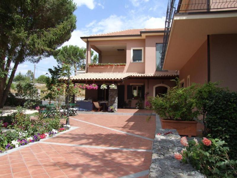 Rosso Vulcano Nicolosi Exterior foto